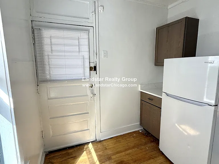 804 Washington St #3 — Photo 2