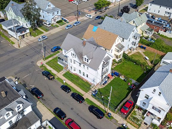 5th image of 225 Campbell Avenue