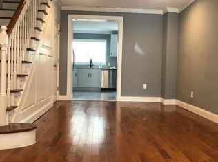 736 Ellsworth St, Philadelphia, PA 19147