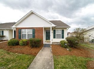 105 Bowen Lake Dr, Kernersville, NC 27284