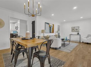 2093 Wildrose Dr, Decatur, GA 30032