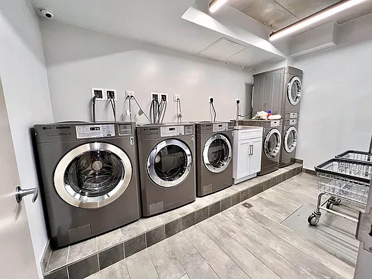 Rented by AmeriMutual Mortgage | media 31