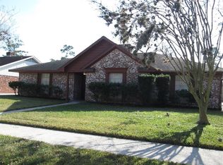 1135 W Donovan St, Houston, TX 77091