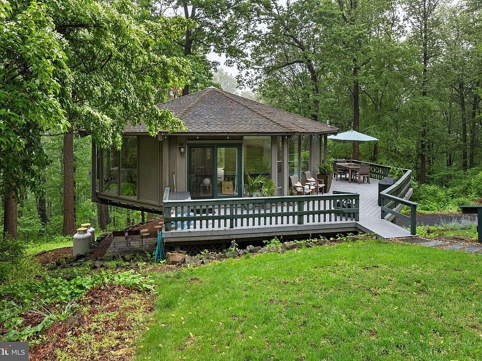 42 Solebury Mountain Rd, New Hope, PA 18938 | Zillow
