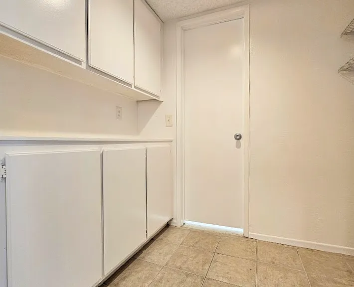 252 Date Ave #F — Photo 15