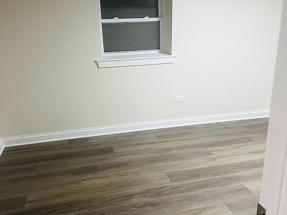 5th image of 4443 W Montana St #Basement