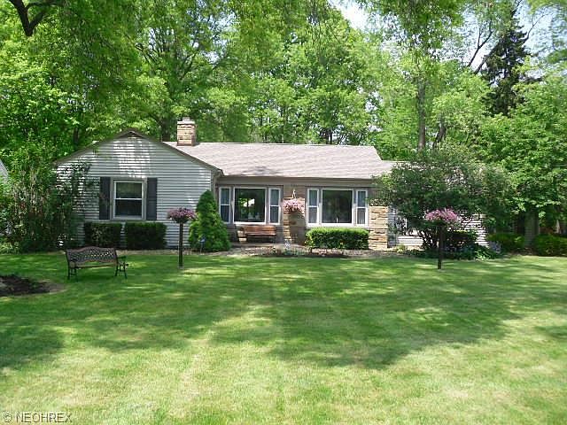 1st image of 330 Cranberry Run Dr