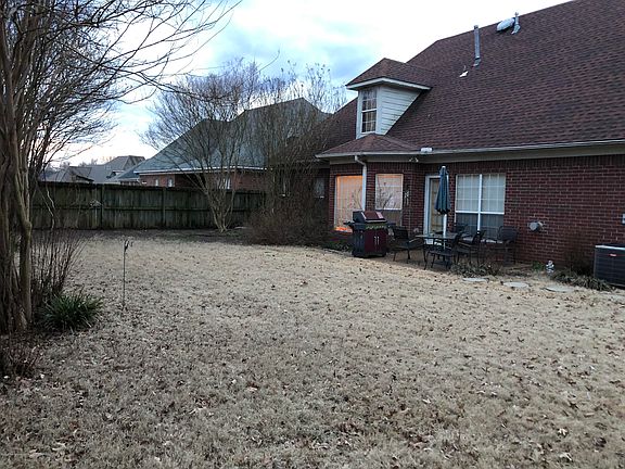 2nd image of 9050 Hickory Dr