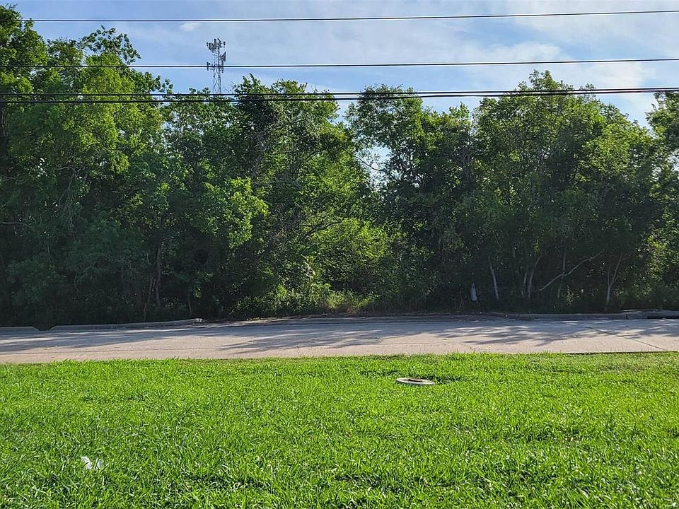 1st image of 15511 Hope Village Rd