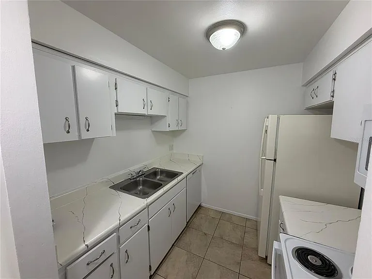 4834 S Semoran Blvd #1202 — Photo 4