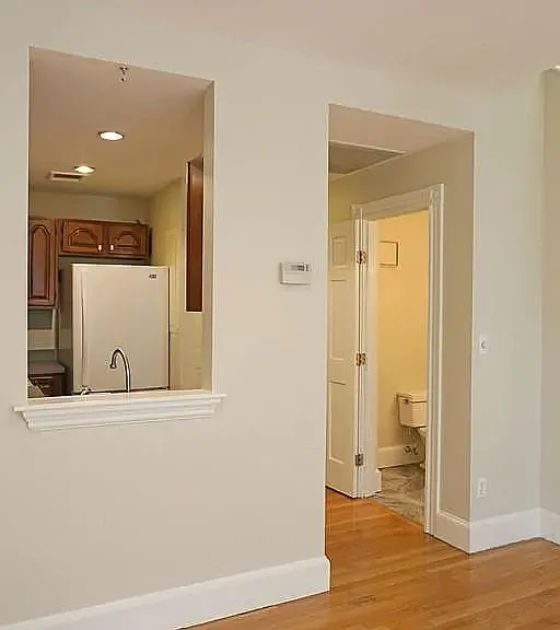 120 Norway St #19 — Photo 3