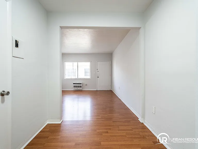 7315 Harding Ave #15 — Photo 9