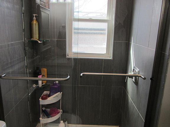 3rd image of 79 W Hubbard Ave #79