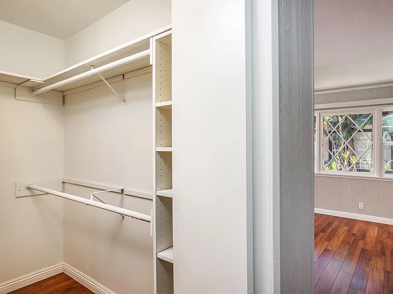 339 Molino Ave — Photo 12