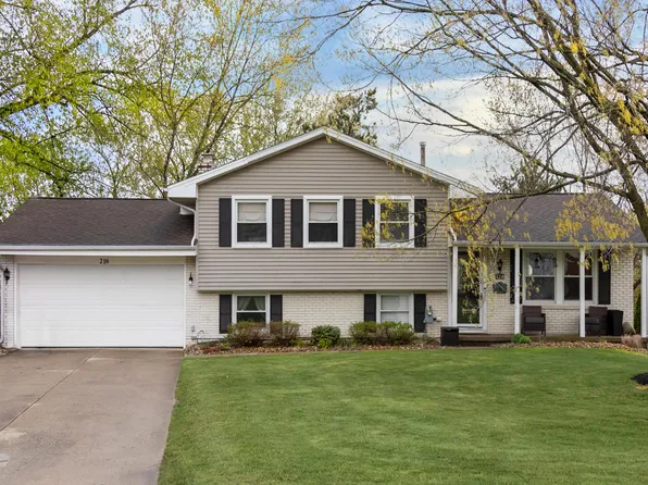 216 Holiday Hl, Lexington, OH 44904