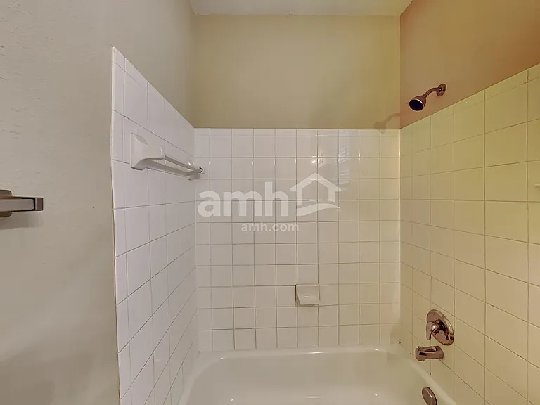 10923 Tattershall Ln — Photo 17
