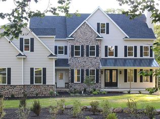 946 Cornwallis Dr, West Chester, PA 19380