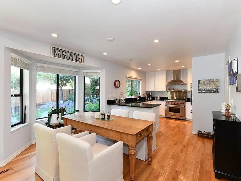3489 Westminster Way — Photo 14