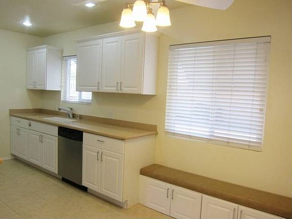 Kitchen - Sink Wall