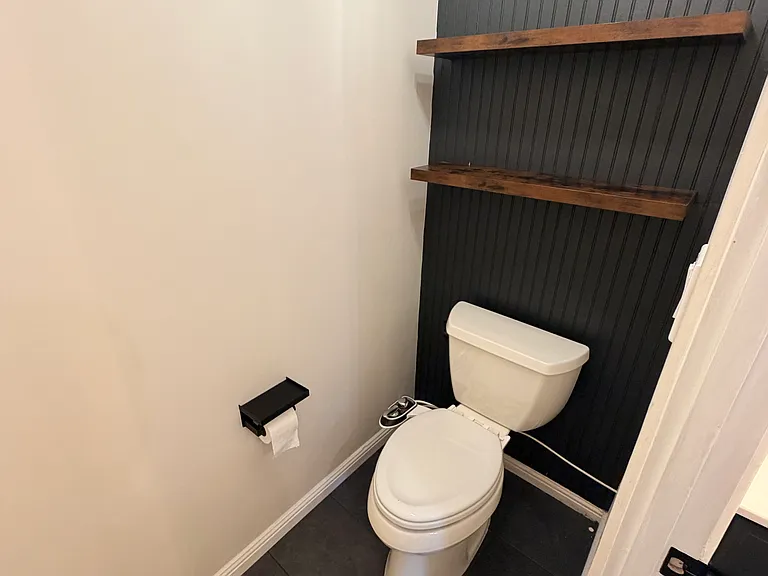 9841 Academy St NW — Photo 10