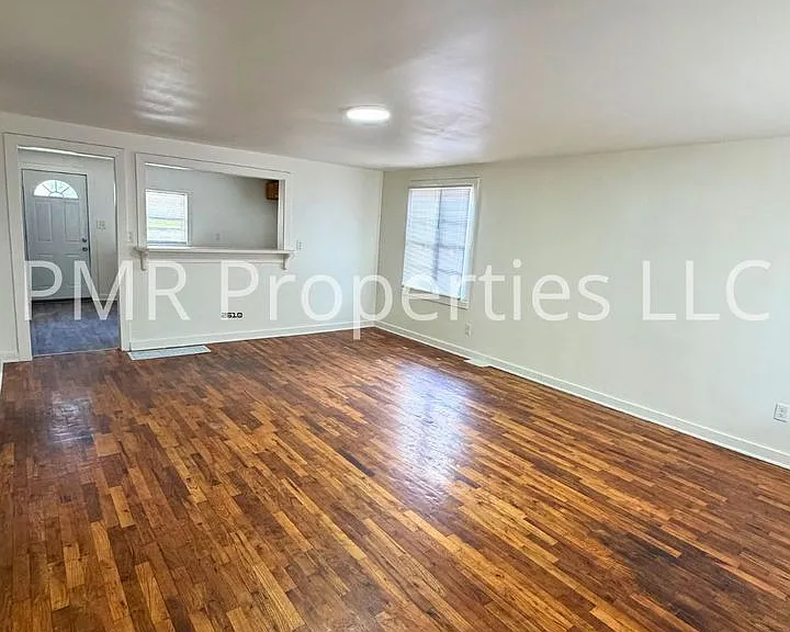 1405 S 16th St — Photo 3