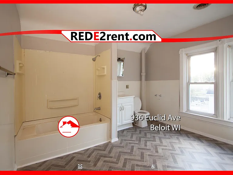 936 Euclid Ave — Photo 3