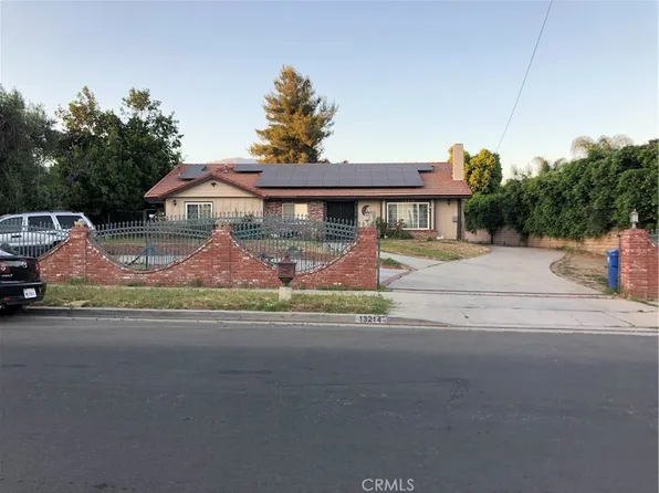 13214 Herrick Ave, Sylmar, CA 91342