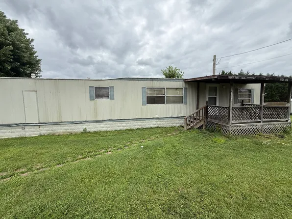 43 Pocahontas Ln, Scott Depot, WV 25560