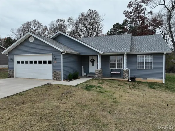 301 Kearbey Dr, Poplar Bluff, MO 63901