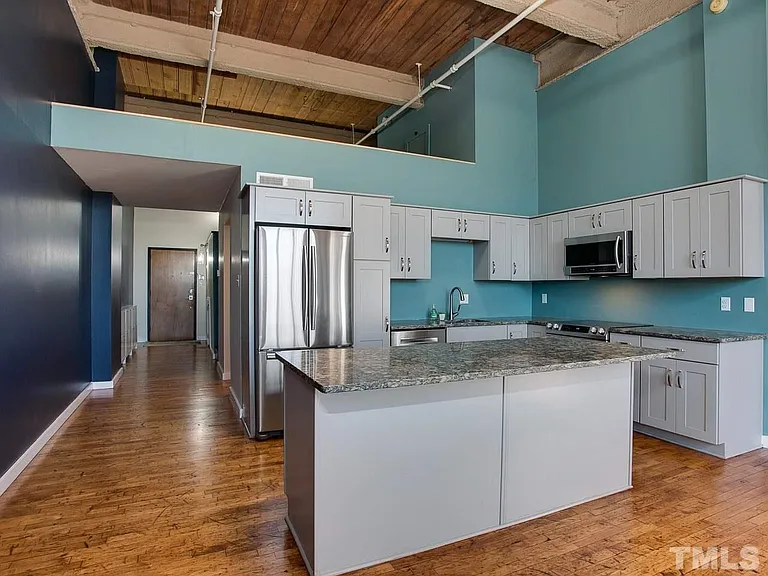 500 N Duke St #54-207 — Photo 24