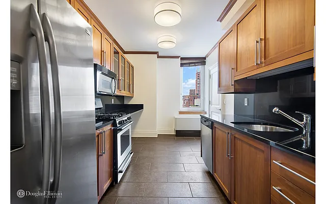 Rented by Douglas Elliman | media 9