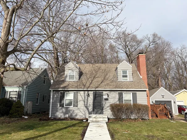 1719 W Hamilton St, South Bend, IN 46628