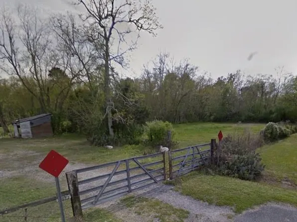 Carver Rd, Lake Charles, LA 70615