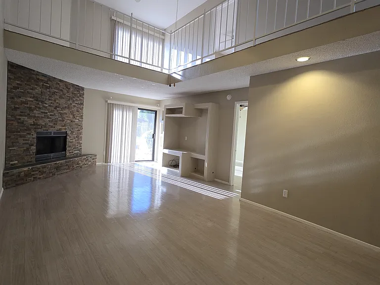 16616 E Palisades Blvd #109 — Photo 7