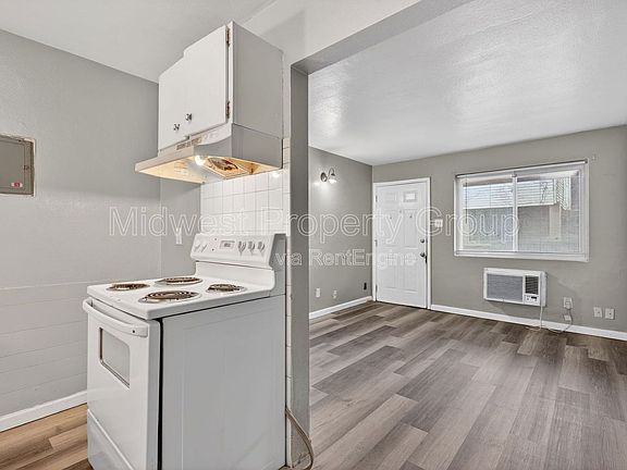 4th image of 3710 Geraldine Ave APT 3