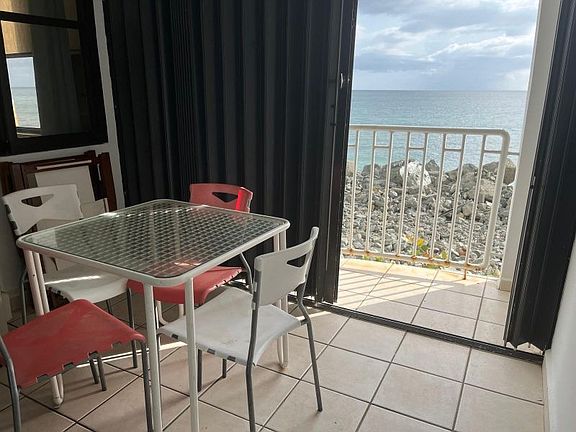 2nd image of Cond Victoria Del Mar APT 1F