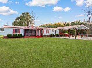 977 Dog Bluff Rd, Galivants Ferry, SC 29544