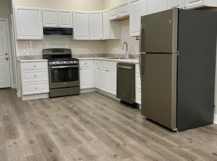 930 W 35th St #1, Chicago, IL 60609