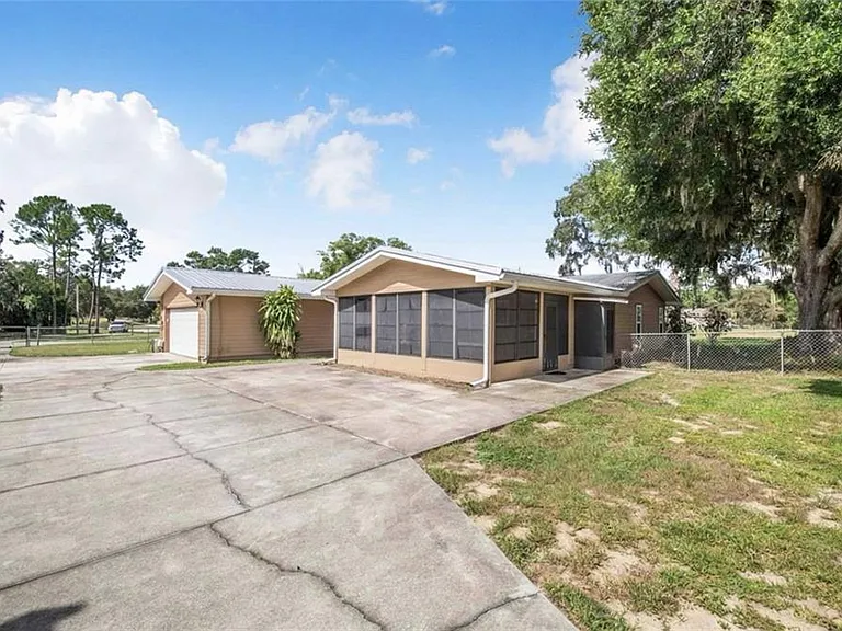 4854 E Hinson Ave — Photo 11