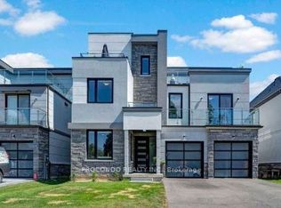 528 Jones Rd ROOM 2, Hamilton, ON L8E5C1