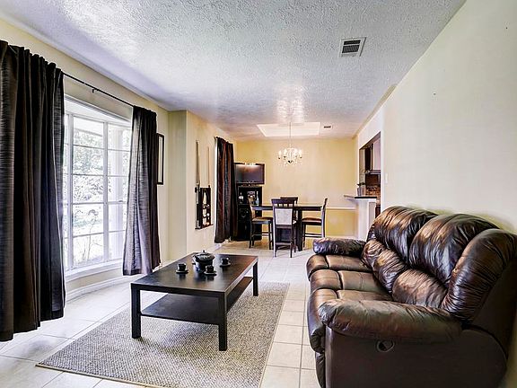 4th image of 9011 Brookwulf Dr