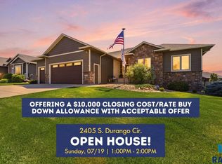 2405 S Durango Cir, Sioux Falls, SD 57110