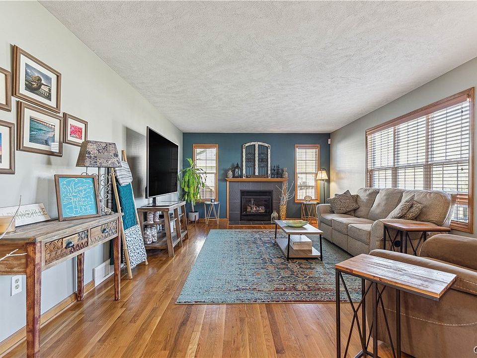 3646 Redhead Ter, Liverpool, NY 13090 Zillow