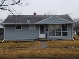 1630 16 1/2 St S, Fargo, ND 58103