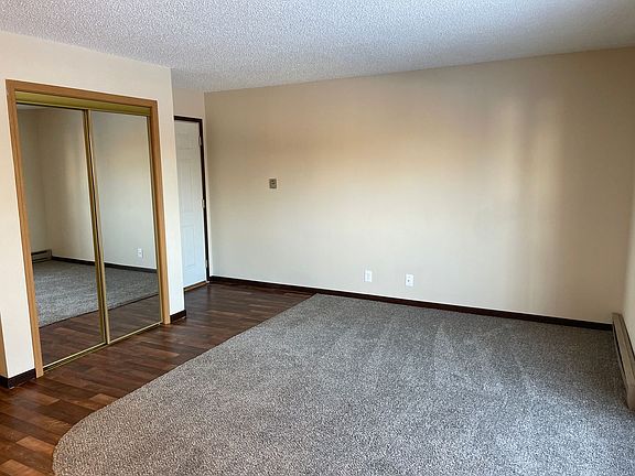 3rd image of 1418 Sorenson Ln APT 5