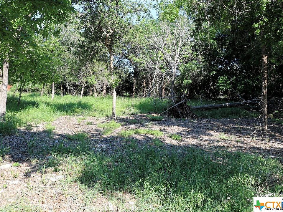 2nd image of 5922 Denmans Loop