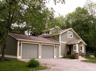 4650 N Fontenoy Rd, Boyne City, MI 49712
