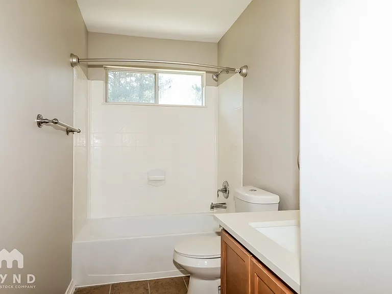 33119 Cottonwood Bnd — Photo 14