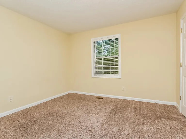 1610 Summit Rdg — Photo 14