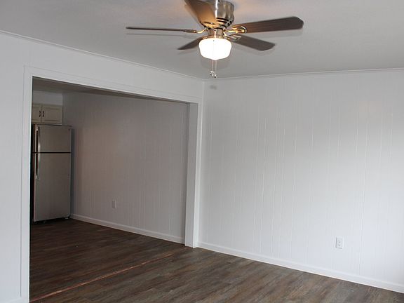 2nd image of 4711 E Side Ave APT 3